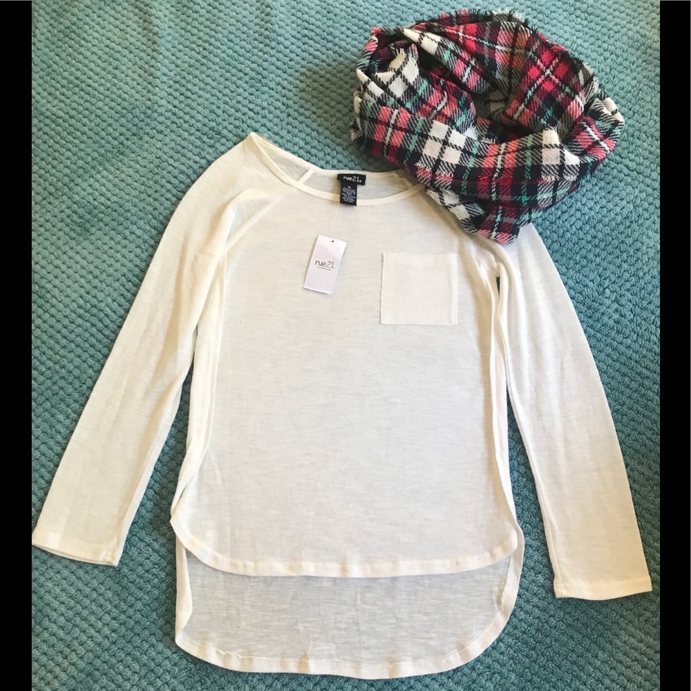 NWT Rue21 Cream Top
